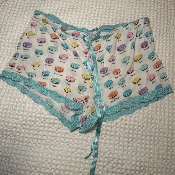 Macaron PJ Shorts Size Small - Picture 1 of 2